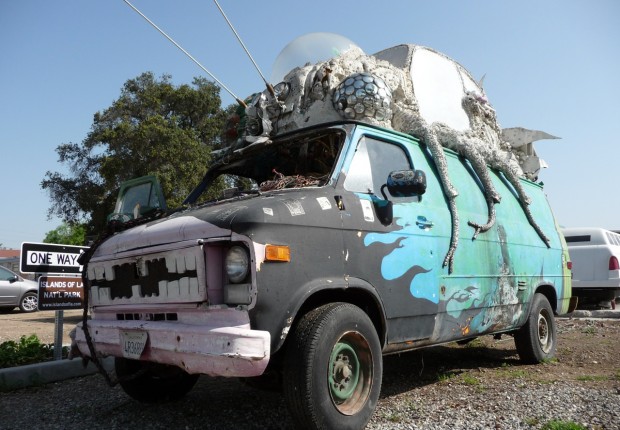 bug-art-van