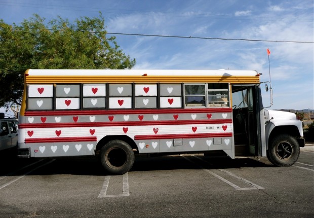 heart-school-bus