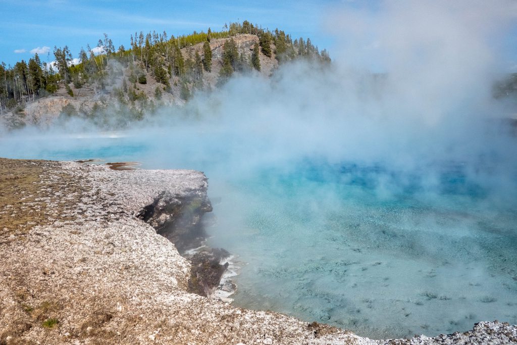 excelsior geyser crater, hot springs, yellowstone, yellowstoneyellowstone national park