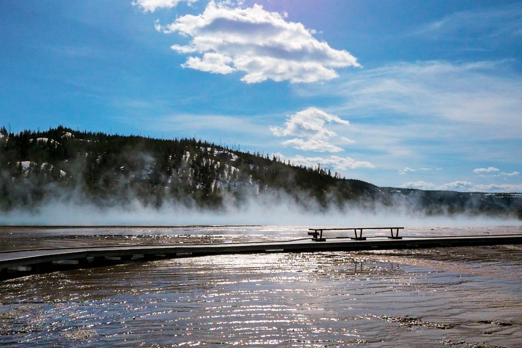 geyser, grand pristmatic springs, hot springs, yellowstone, yellowstone national park